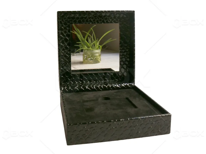 جعبه با روکش چرم ماری