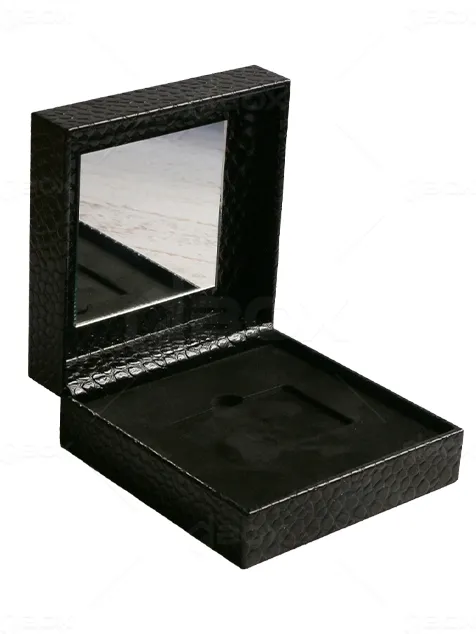 جعبه گیفت کارت چوبی با روکش چرم